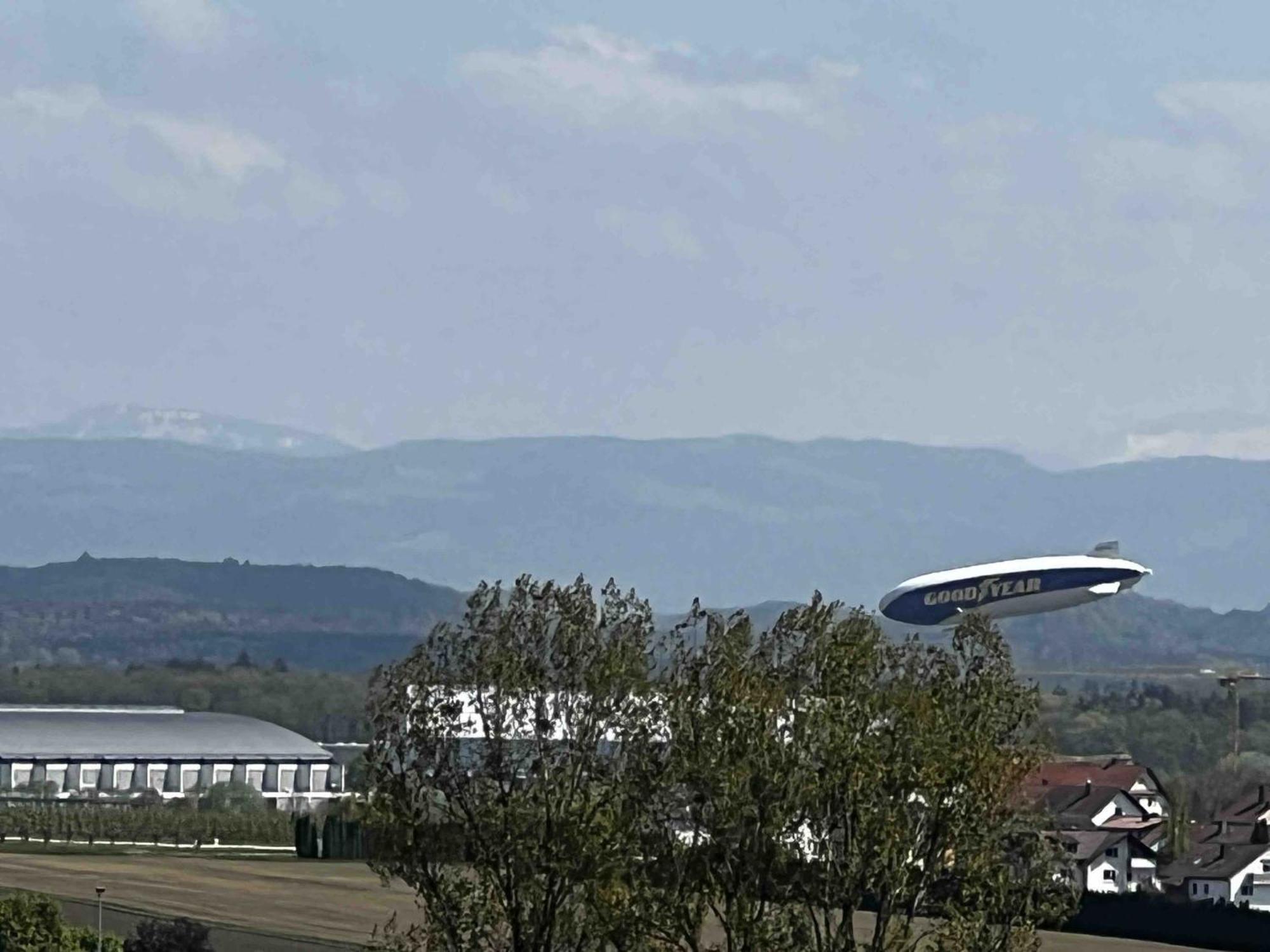 Ferienwohnung Bodenseesuite In FDH Exteriör bild